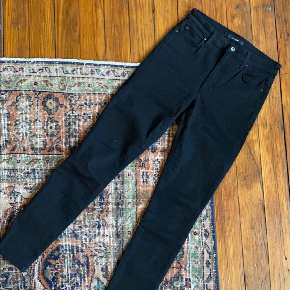 Joe’s Jeans Flawless Charlie High Rise Skinny